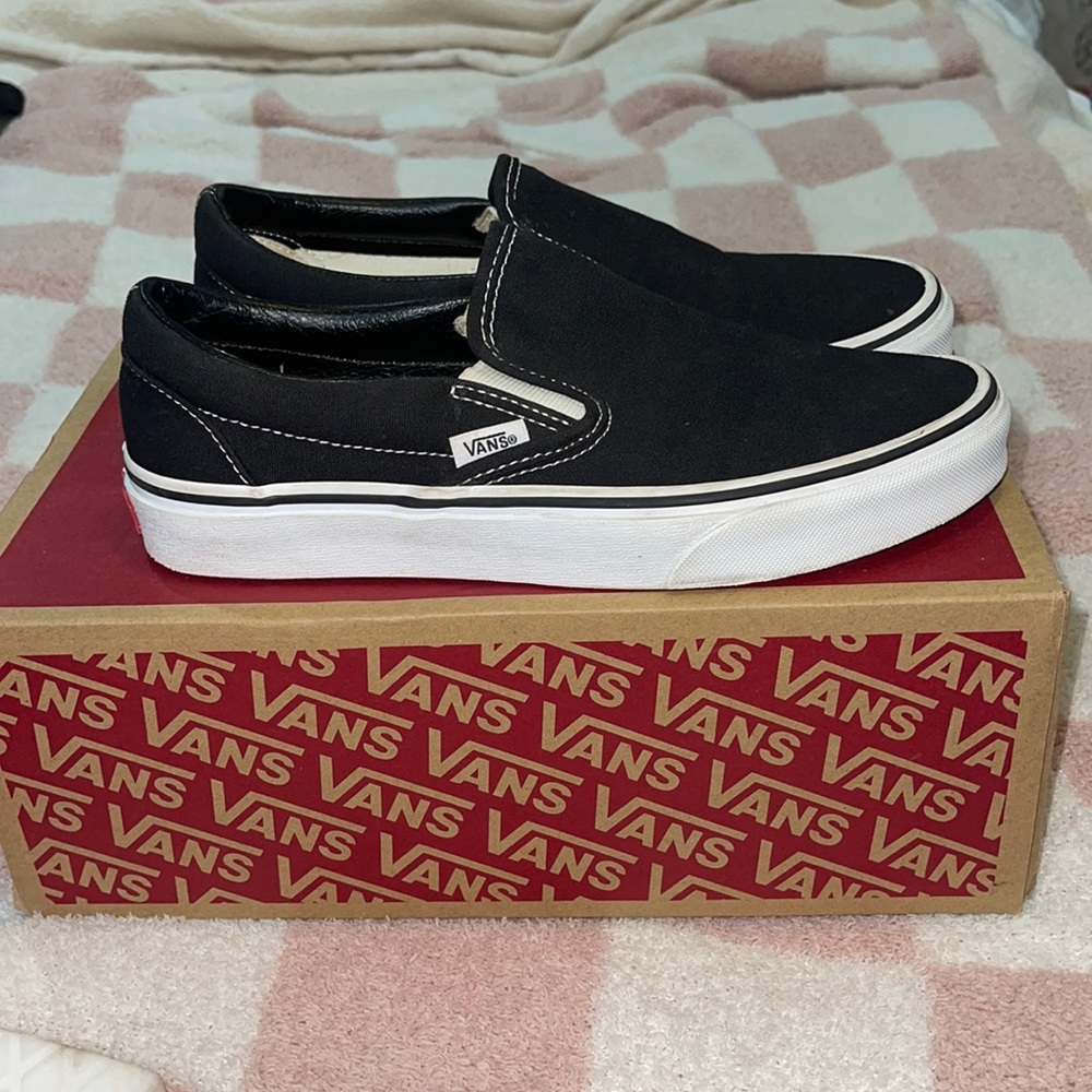 VANS CLASSIC SLIP-ON SHOE